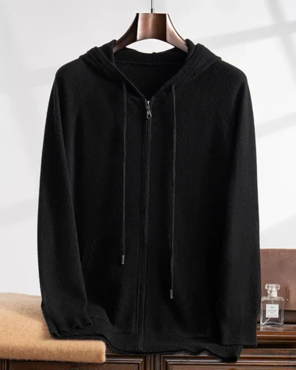 Courchevel Cashmere vest med hætte