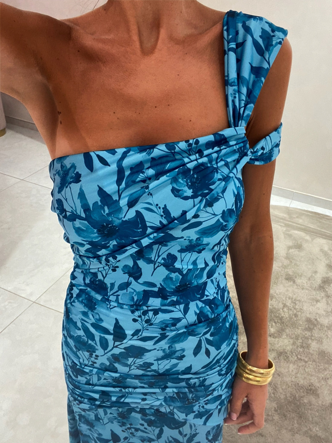 Ariella | Asymmetrisk One Shoulder Aftenkjole