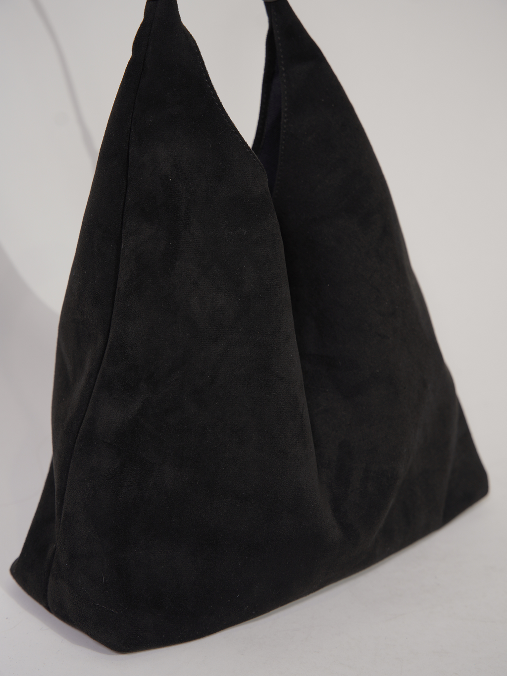 Roos | Suede Skuldertaske