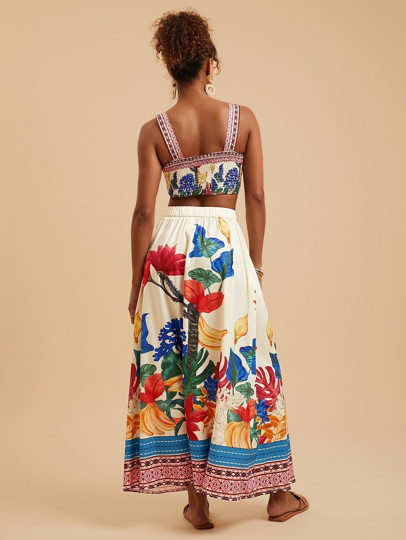 Lana | Tropisk Strandset med Blomsterprint