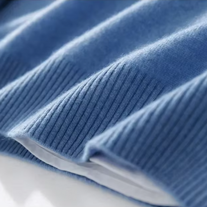 Elegant sweater med V-hals