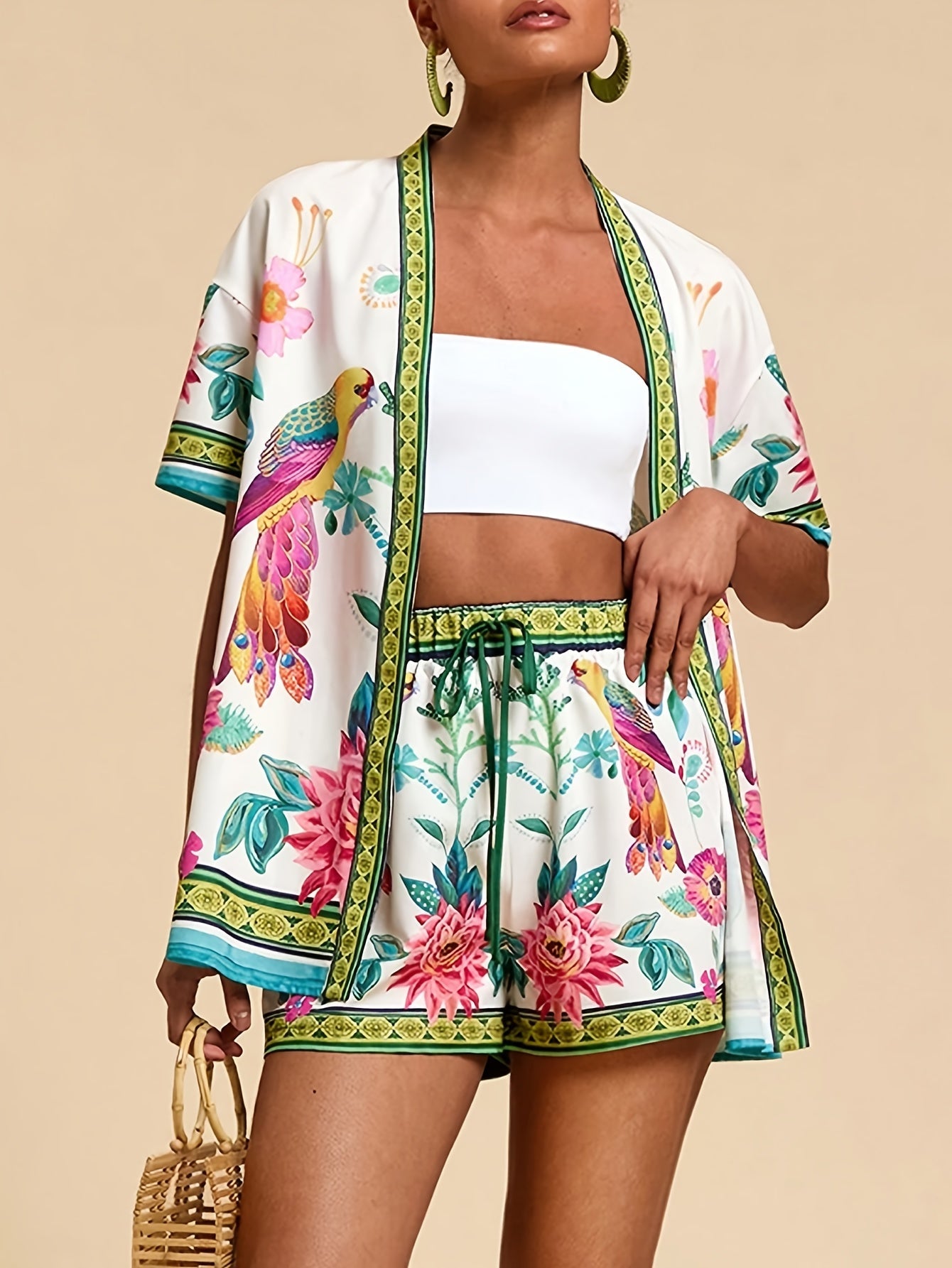 Isabella | Tropisk Print Sæt med Top og Shorts