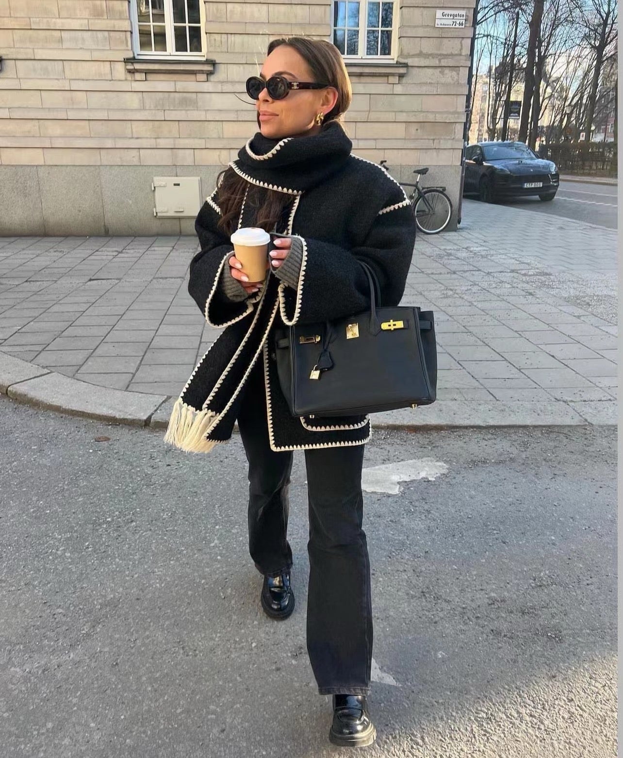 Viona | Komfortabel Cape Jakke
