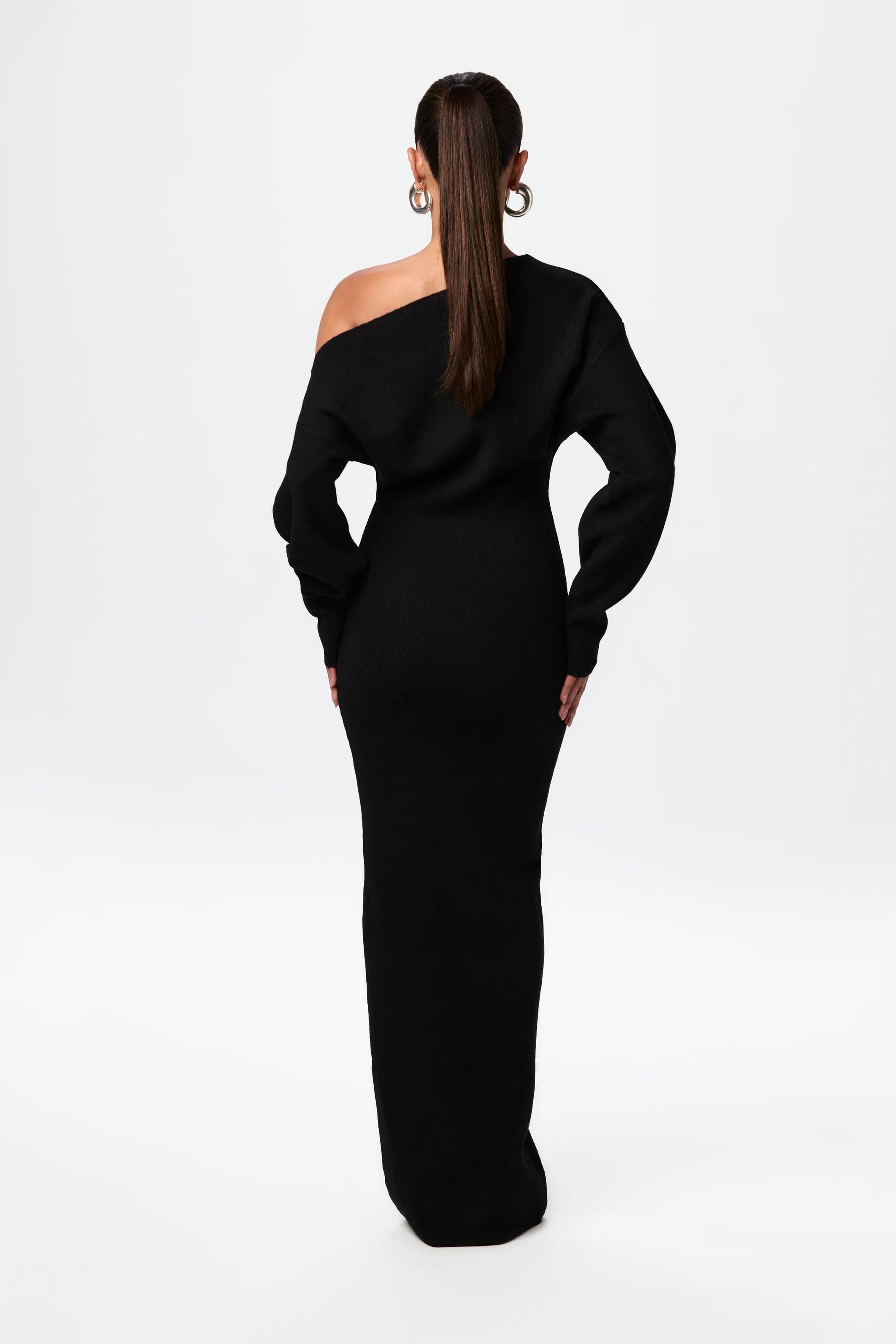 Amoria | Elegant og Stilfuld Kjole