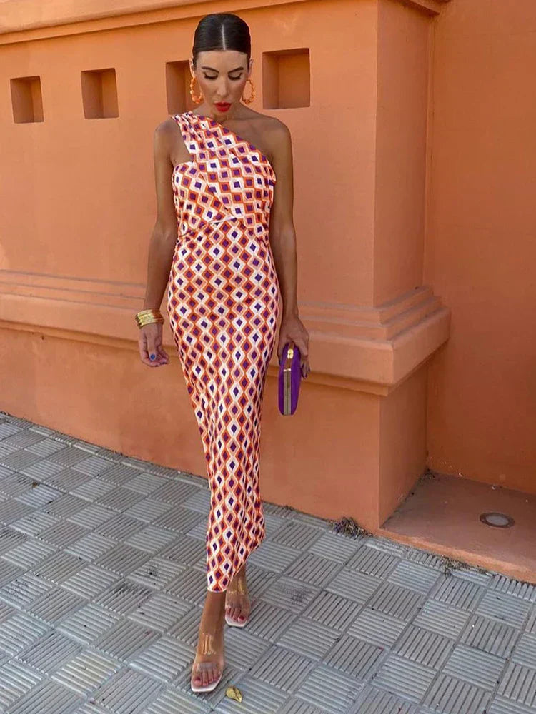 Irmgardi | Elegant Midi Kjole