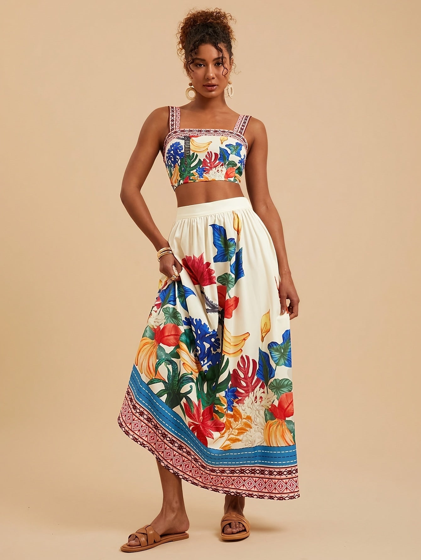 Lana | Tropisk Strandset med Blomsterprint